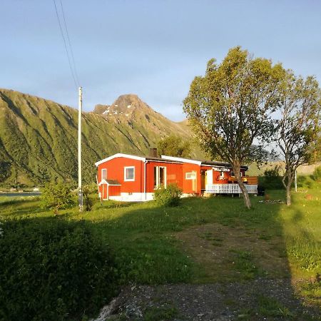 Midnattsolveien 3158,Sommarhusstrand Laukvik Lofoten Norway Extérieur photo