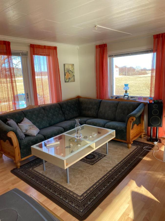 Midnattsolveien 3158,Sommarhusstrand Laukvik Lofoten Norway Extérieur photo