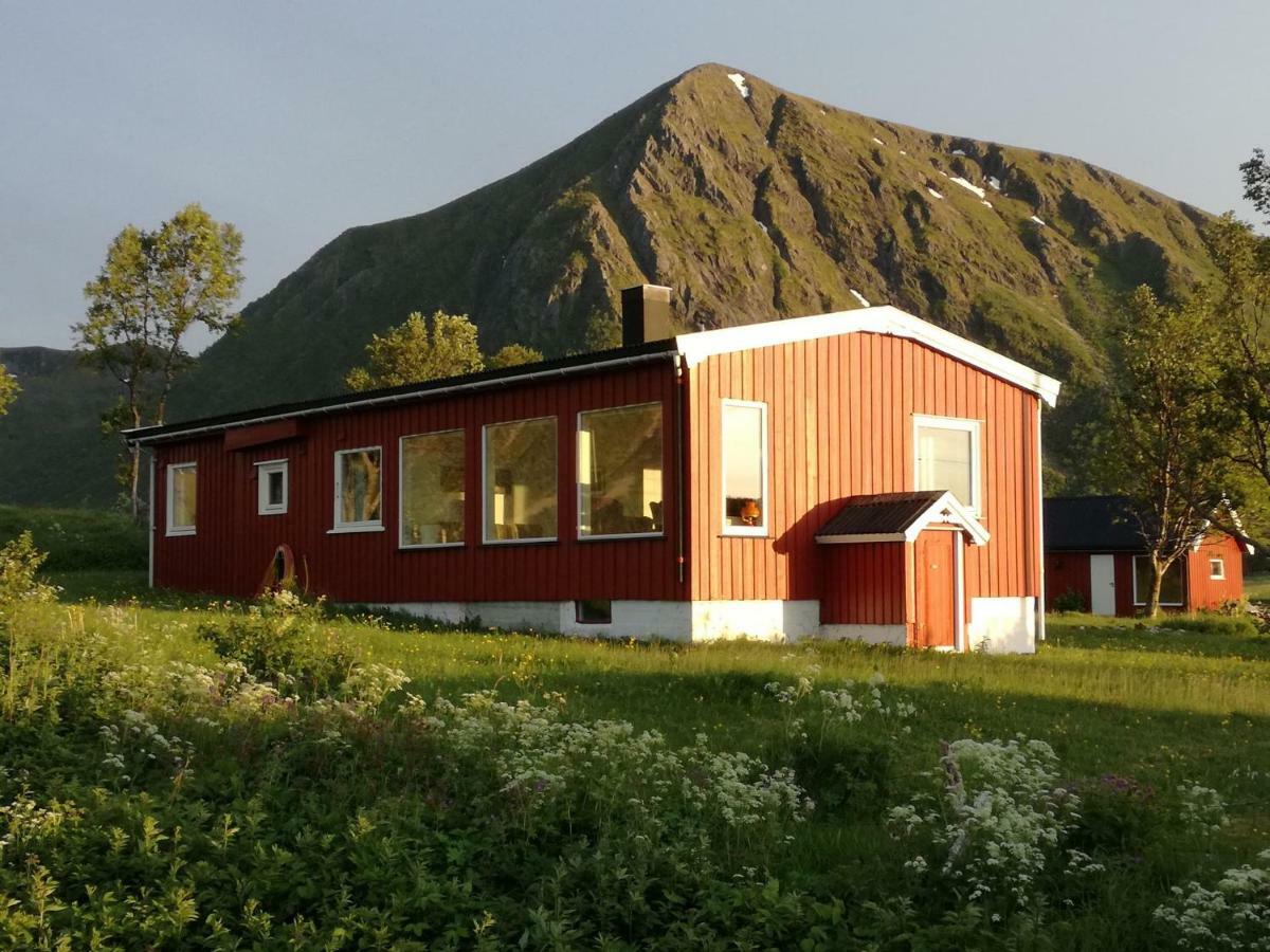 Midnattsolveien 3158,Sommarhusstrand Laukvik Lofoten Norway Extérieur photo